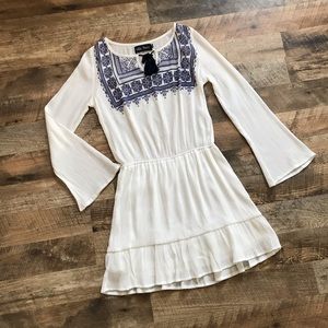 Wilde Heart White Tunic Cottagecore Peasant Dress Blue Embroidered XS